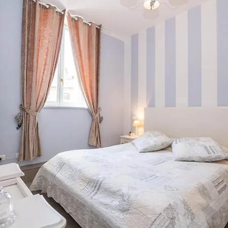 Bed & Breakfast La Vecchia Tenenza 4*