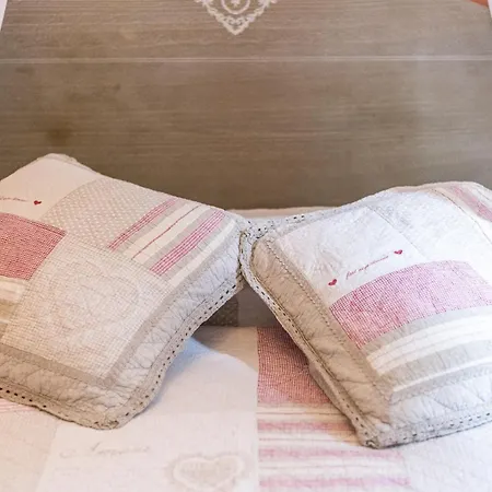 La Vecchia Tenenza Bed & Breakfast