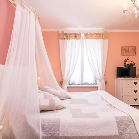 La Vecchia Tenenza Bed & Breakfast