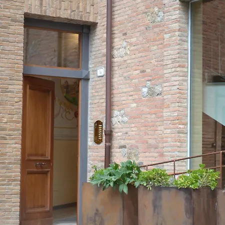 Bed & Breakfast La Vecchia Tenenza 3*