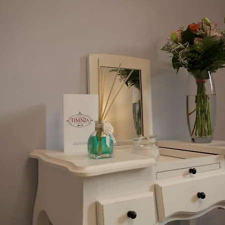 Bed & Breakfast La Vecchia Tenenza