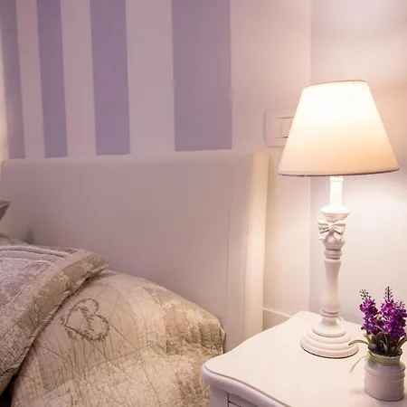 Bed & Breakfast La Vecchia Tenenza 4*