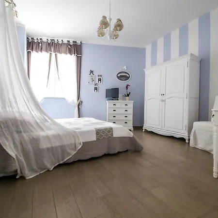 La Vecchia Tenenza 4*