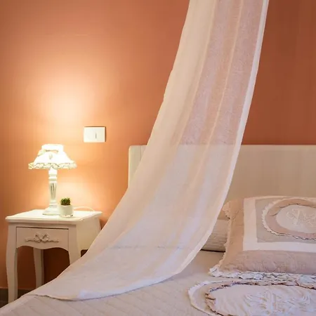 La Vecchia Tenenza 4* Città della Pieve