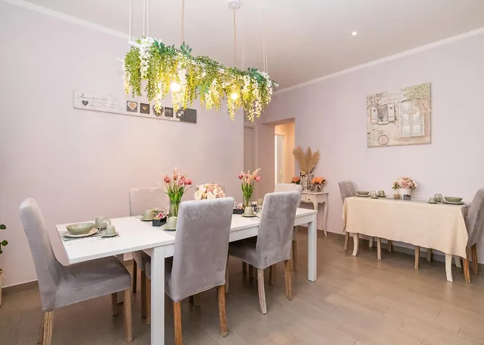 Bed and Breakfast La Vecchia Tenenza 4*