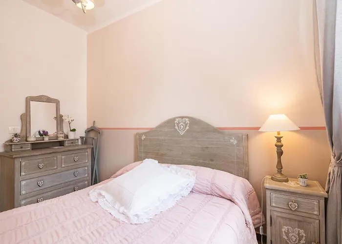 La Vecchia Tenenza 4* Città della Pieve