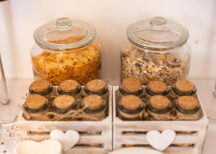 La Vecchia Tenenza Bed and Breakfast 4*