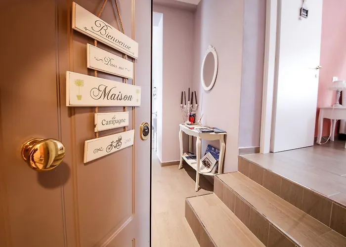 فندق مبيت وإفطار La Vecchia Tenenza Città della Pieve