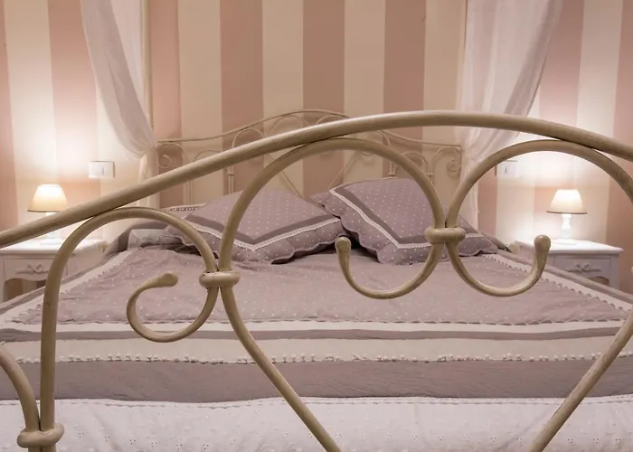 La Vecchia Tenenza Bed and Breakfast