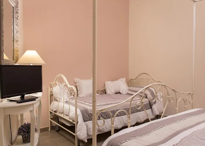 La Vecchia Tenenza فندق مبيت وإفطار 4*