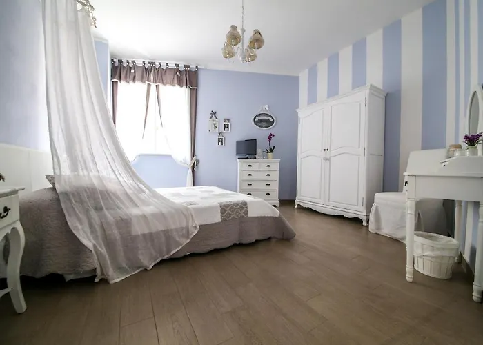 La Vecchia Tenenza 4*